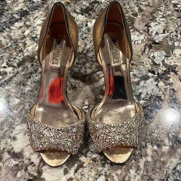 Badgley Mischka Maria Embellished D'orsay Pump - Picture 1 of 9